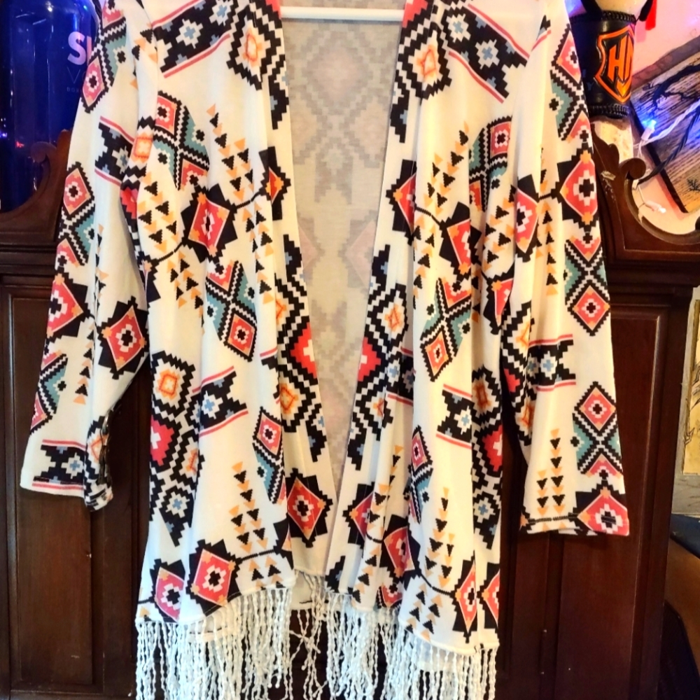 Native American print light Cardigan sz L